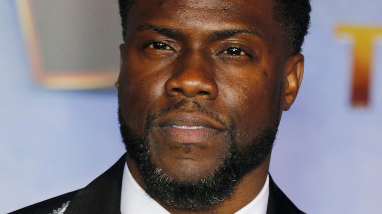 Kevin Hart smizing