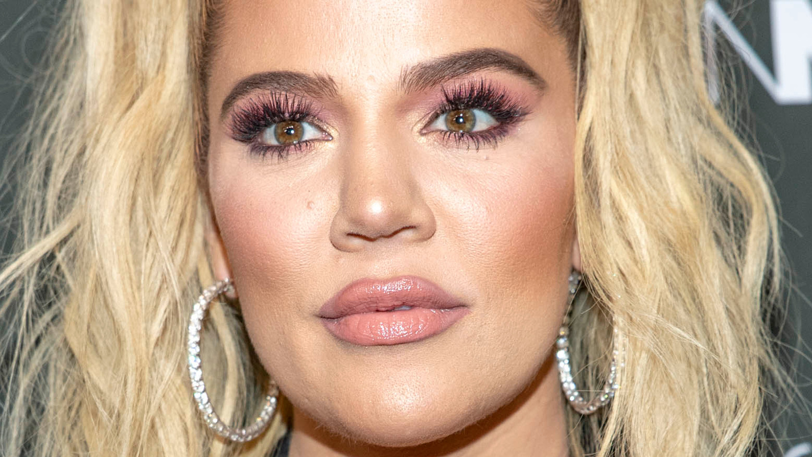 Khloe Kardashian Shows Off Her Natural Hair Texture