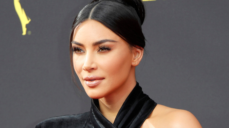 Kim Kardashians wearing an updo