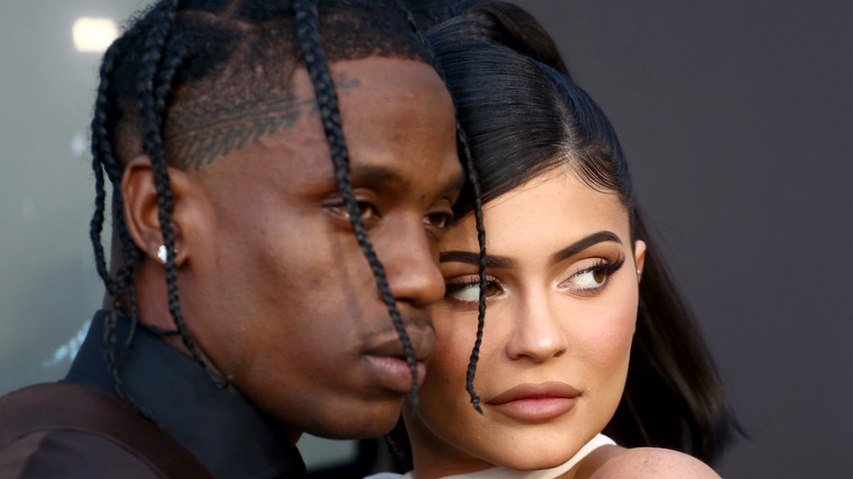 Travis Scott Kylie Jenner posing