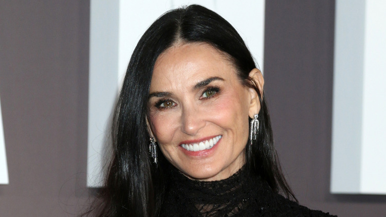 The cast of Landman on the red carpet for an event promoting their show