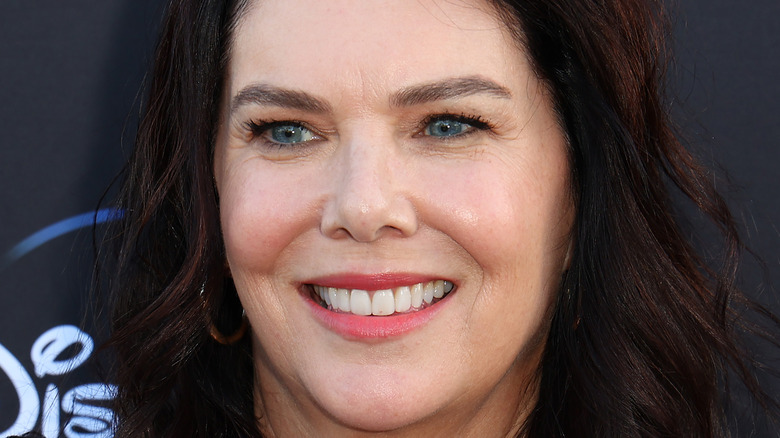 Lauren Graham smiling