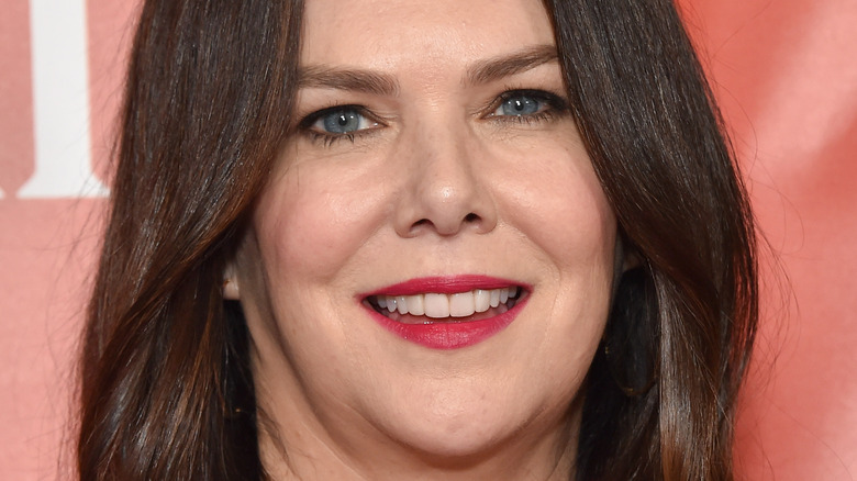 Lauren Graham smiling