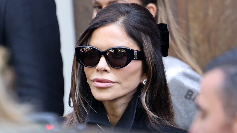 Lauren Sanchez in dark sunglasses