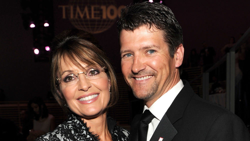 Sarah and Todd Palin smiling