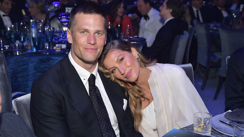Tom Brady and Gisele Bündchen smiling