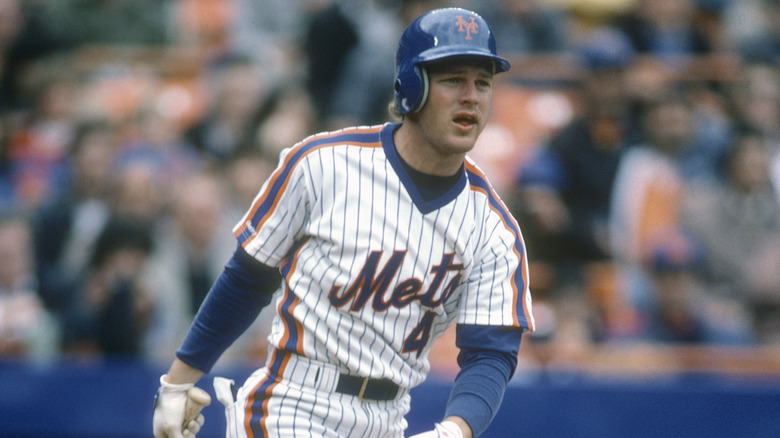 Lenny Dykstra young batting for the New York Mets