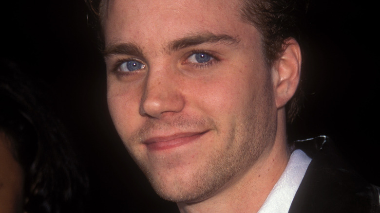 Jonathan Brandis smiling