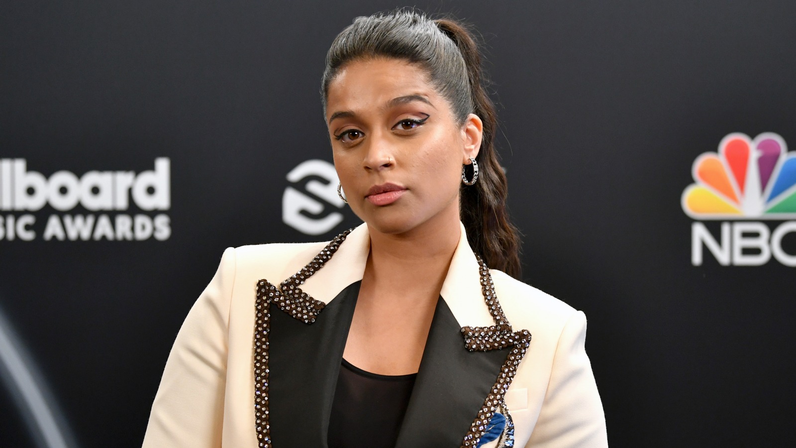 Lilly Singh Where Does The YouTube Star Live And How Big Is Her House?