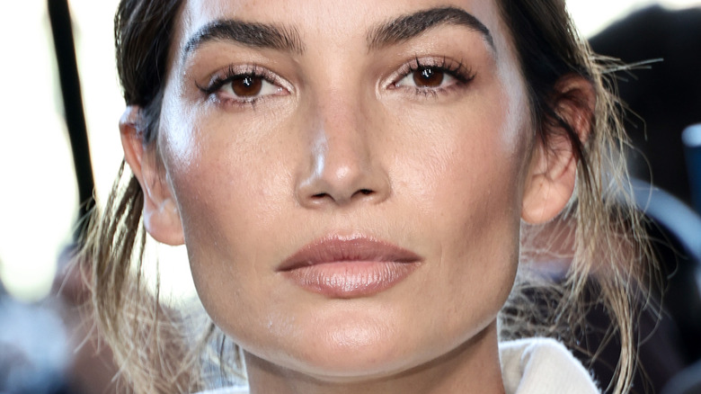 Lily Aldridge in subtle glam