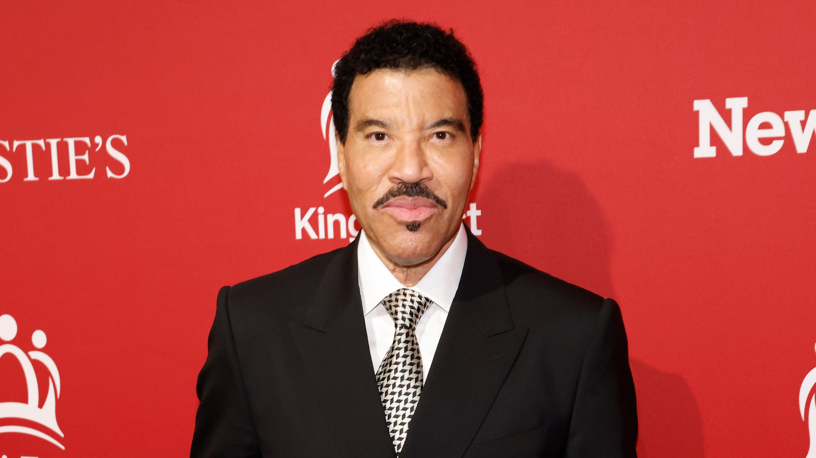 Lionel Richie's Latest Hospitalization Has Worried Fans Urging The Same Thing