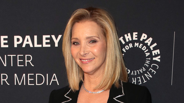 Lisa Kudrow smiling