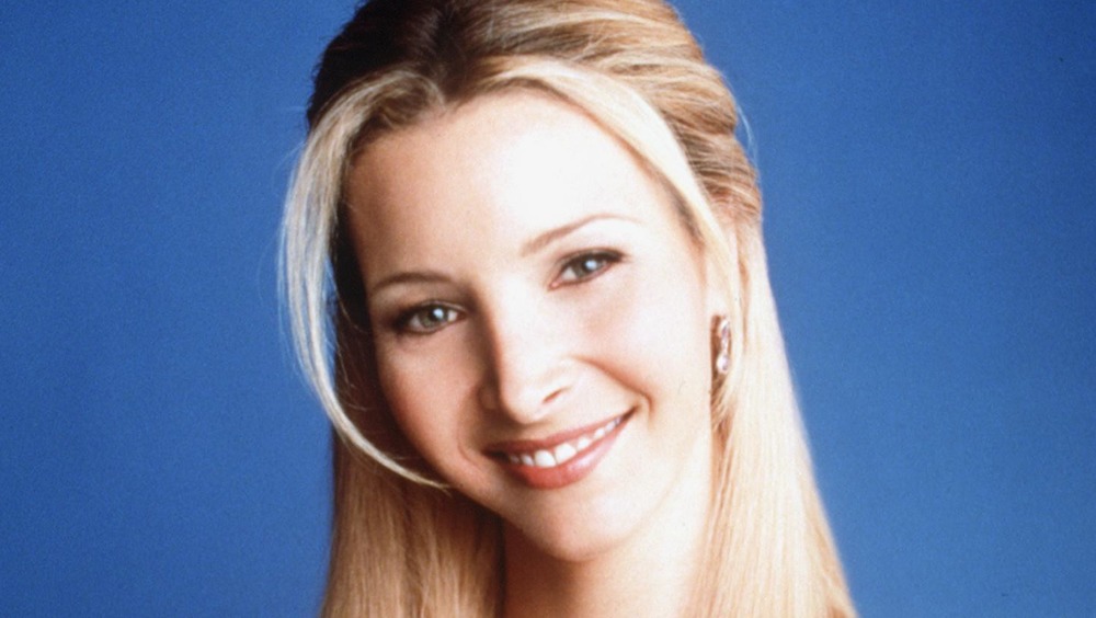 Lisa Kudrow smiling