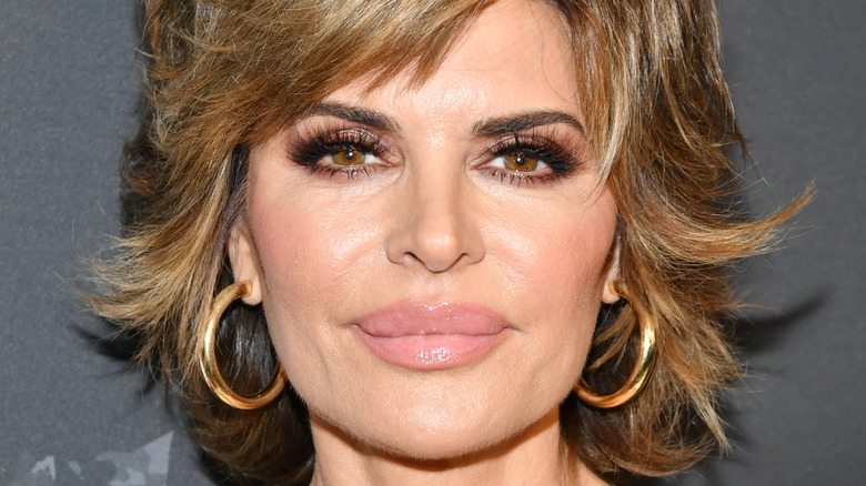 Lisa Rinna smiling