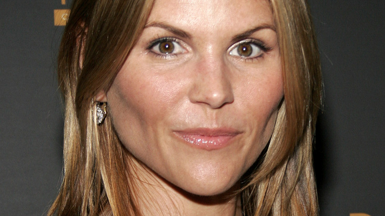 Lori Loughlin natural makeup