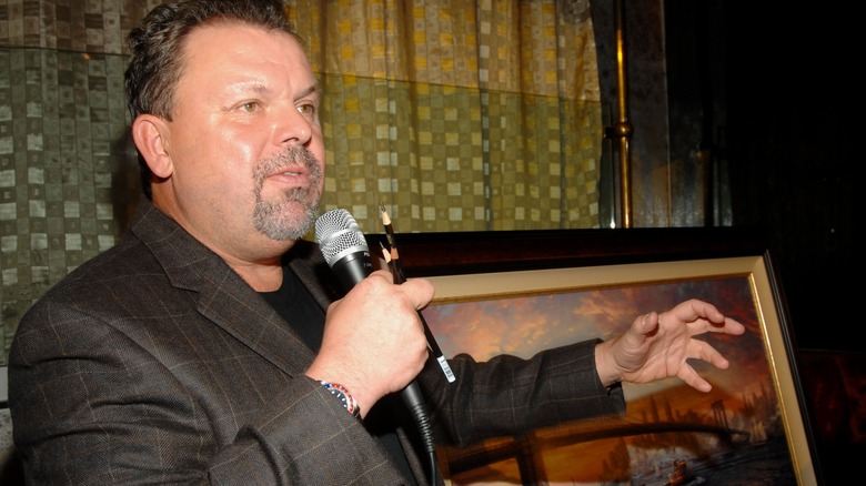 Thomas Kinkade posing 
