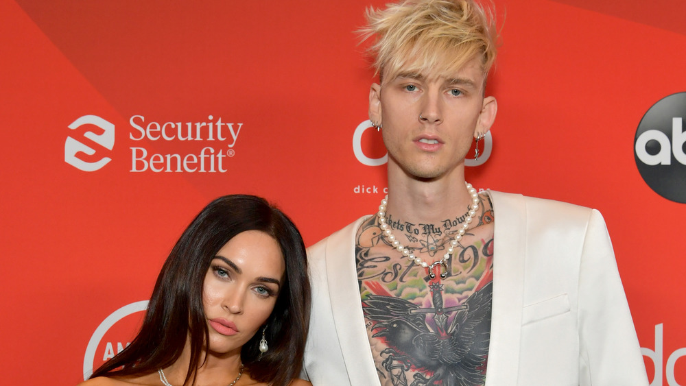 Megan Fox and Machine Gun Kelly on red carpet