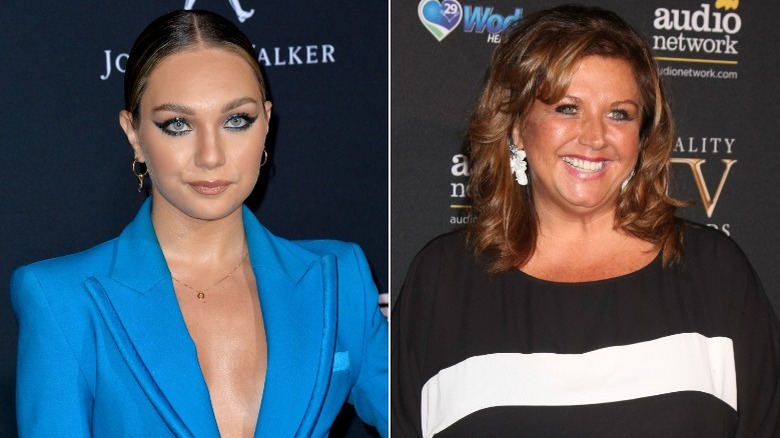 Maddie Ziegler, Abby Lee Miller posing