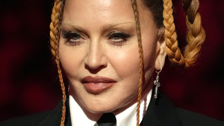 Madonna posing at the Grammys 2023