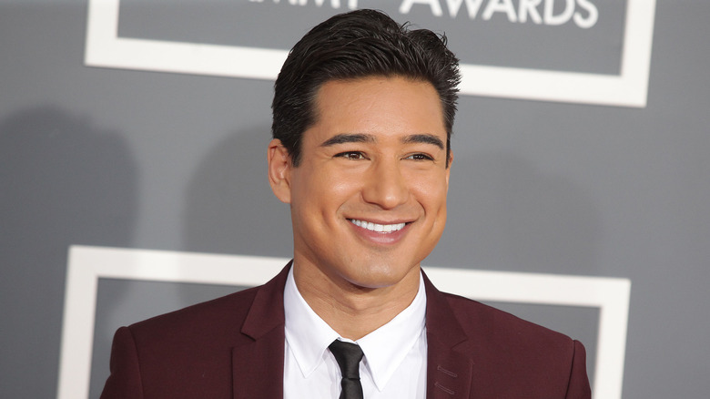 Mario Lopez smiling