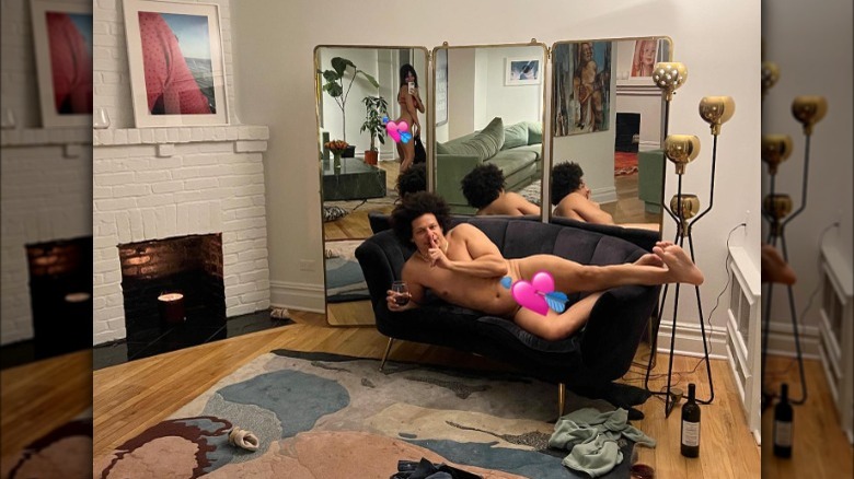 Eric André and Emily Ratajkowski naked