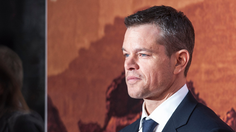 matt damon smiling outside