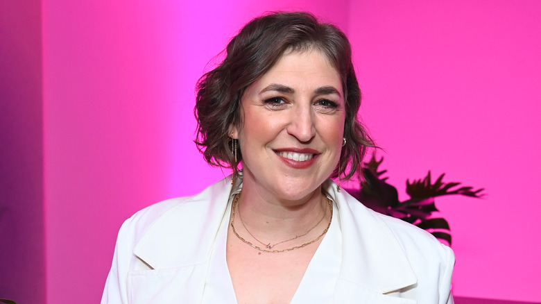 Mayim Bialik on stage