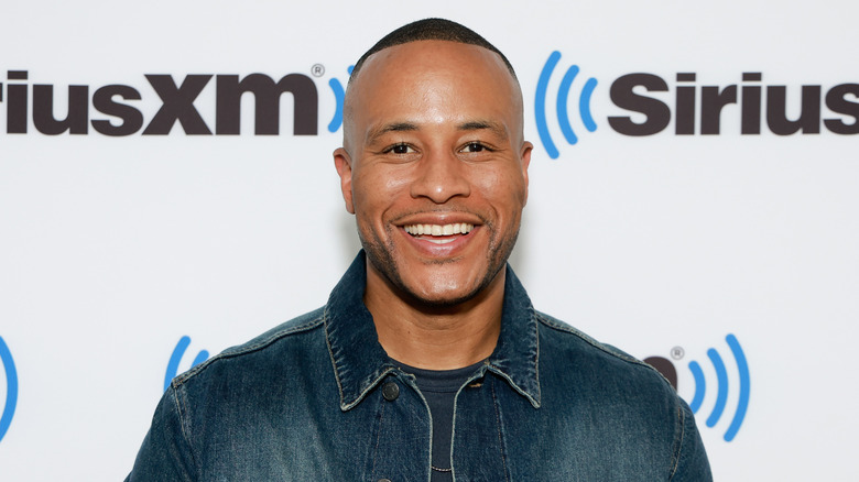DeVon Franklin smiling 
