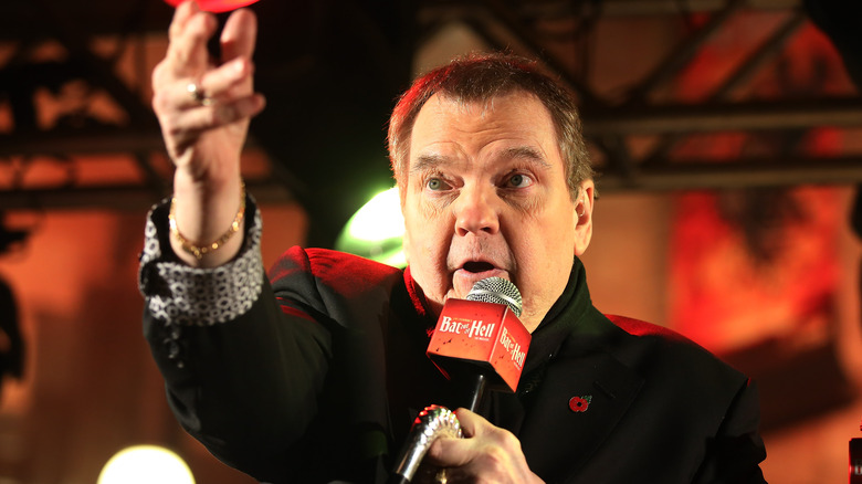 Meat Loaf speaking on stage in 2016