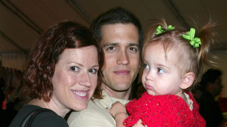Molly Ringwald, Panio and Mathilda Gianopoulos posing for cameras