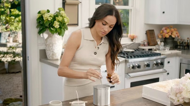 Meghan Markle season two Goop outfit