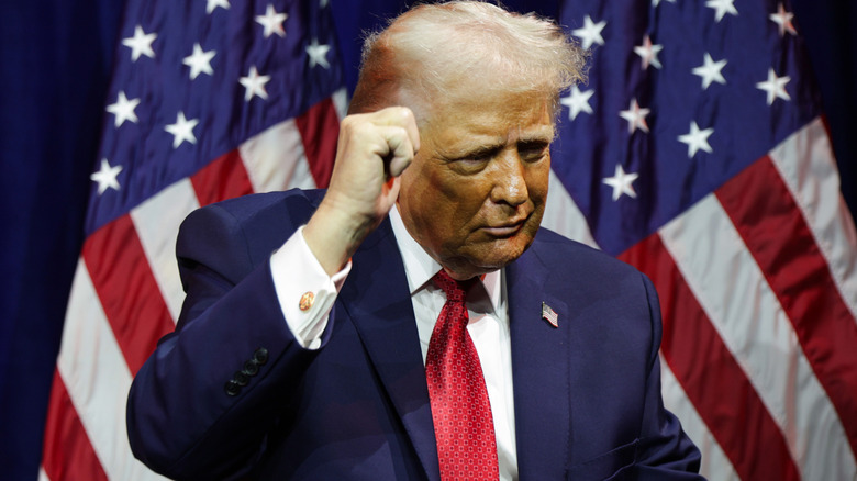 Donald Trump dancing