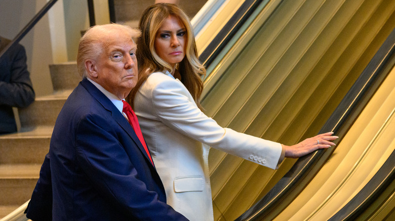 Donald and Melania Trump stuck on the U.N. escalator looking annoyed