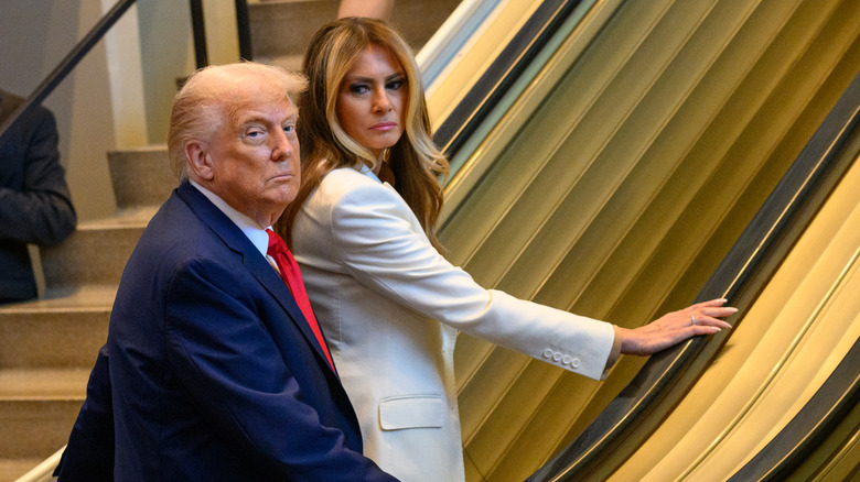 Donald and Melania Trump stuck on the U.N. escalator looking annoyed