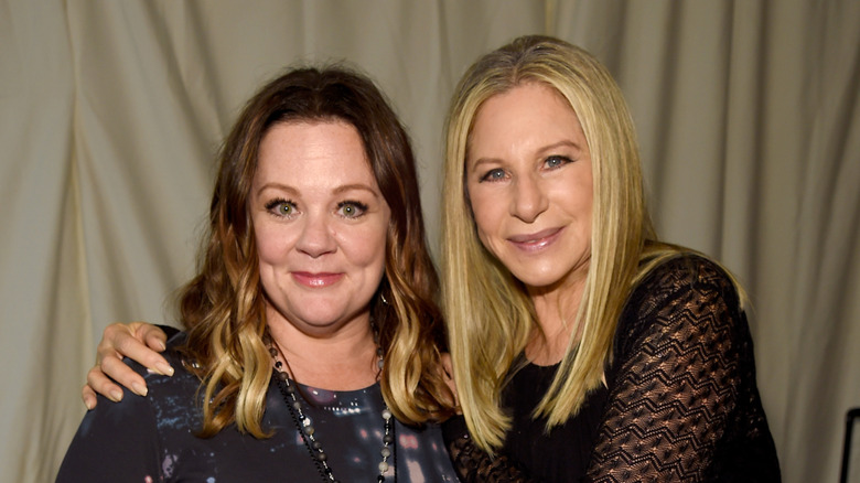 Melissa McCarthy and Barbra Streisand pose in 2016