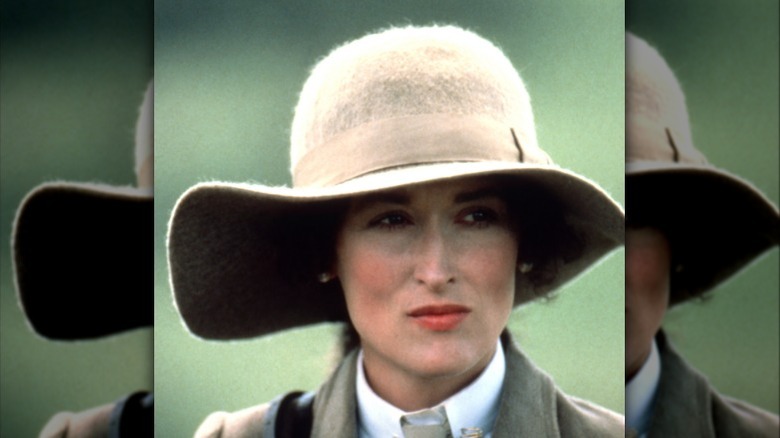 Meryl Streep wearing hat