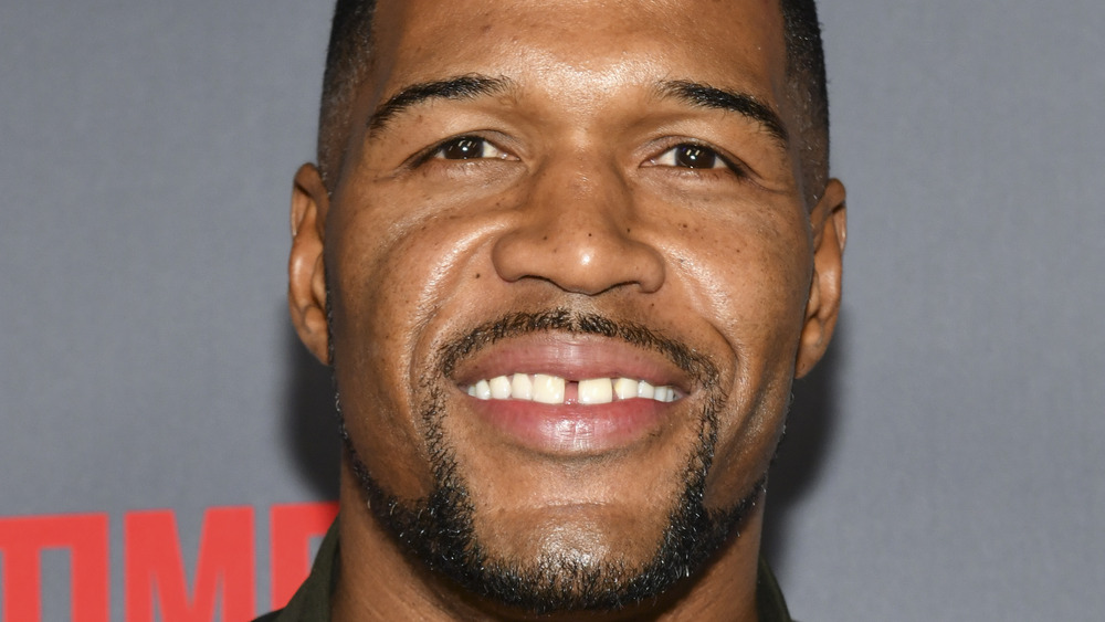 Michael Strahan smiling 