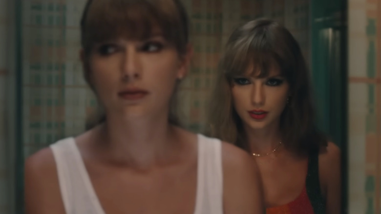 Taylor Swift doppelgänger "Anti-Hero" video