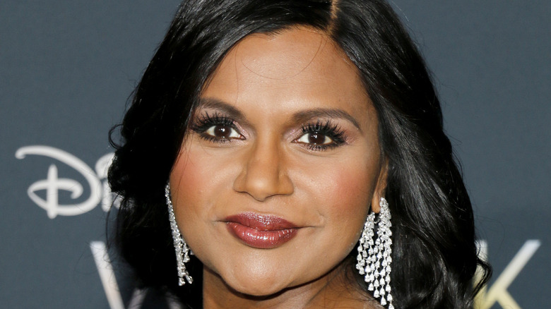 Mindy Kaling smiling