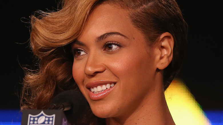 Beyonce at Super Bowl press conference