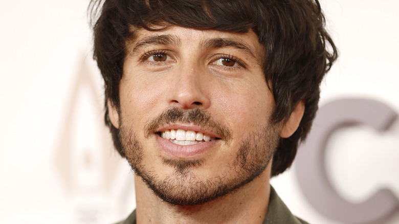 Morgan Evans smiling