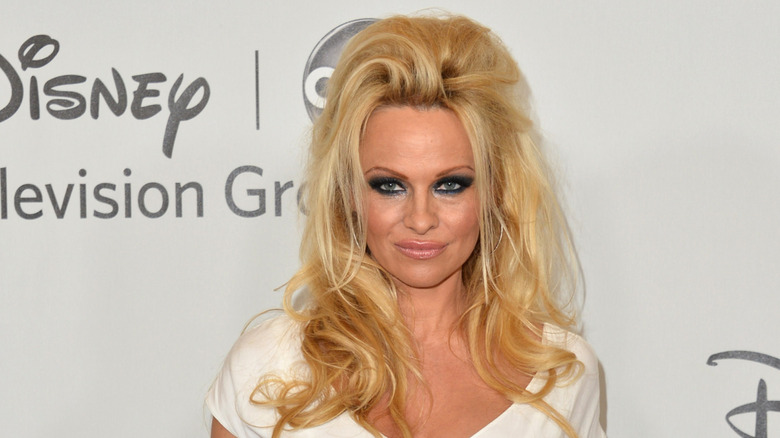 Pamela Anderson 2012 red carpet ABC event