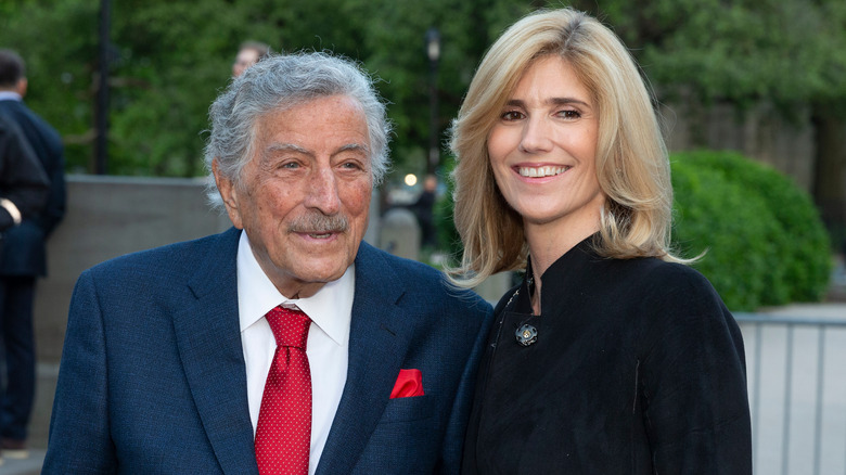 Tony Bennett and Susan Crow smiling