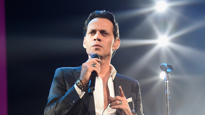 Marc Anthony singing