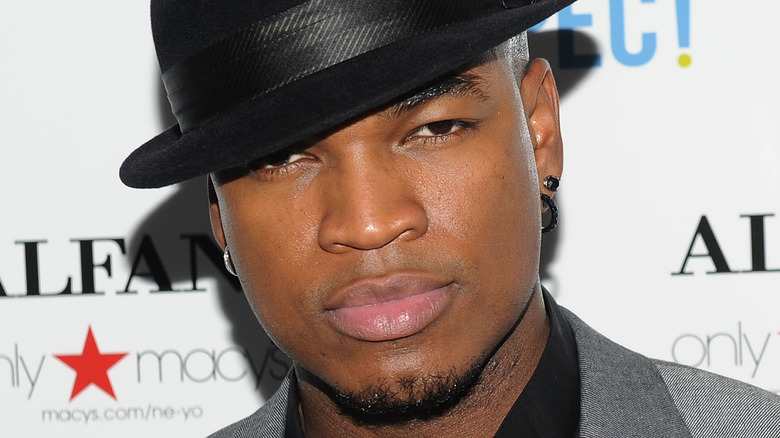 Ne-Yo gazing in front