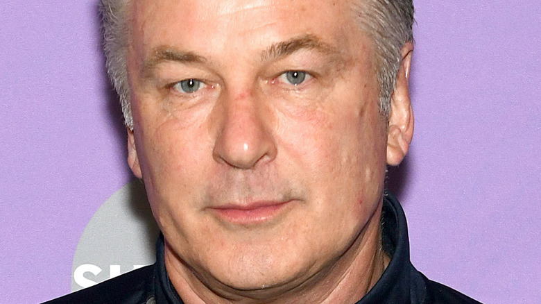 Alec Baldwin poses red carpet 