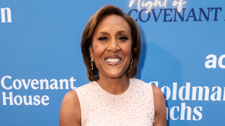 Robin Roberts on the red carpet