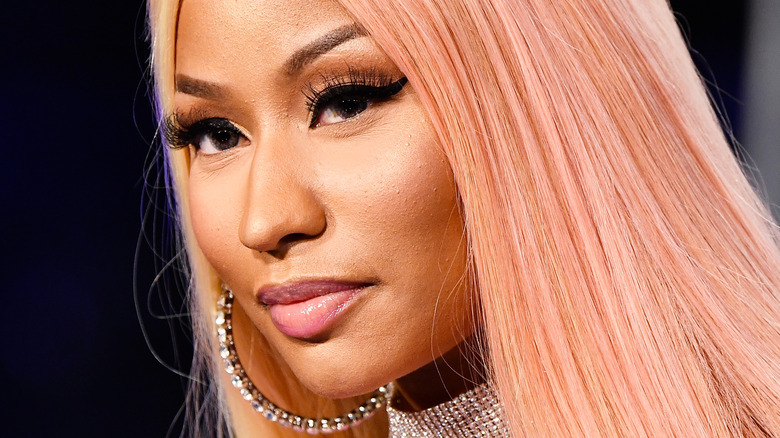 Nicki Minaj wearing pink hair