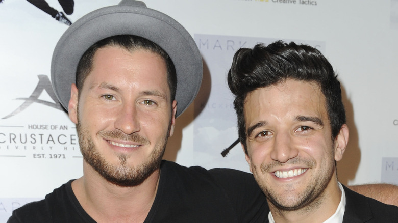 Val Chmerkovskiy posing with Mark Ballas