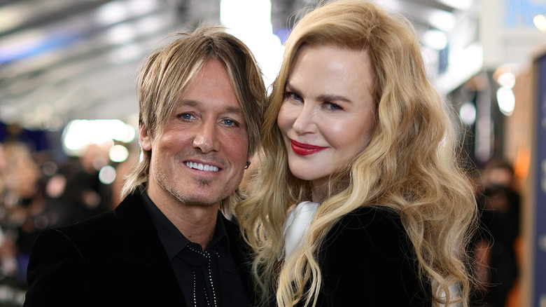 Keith Urban and Nicole Kidman pose for a photo